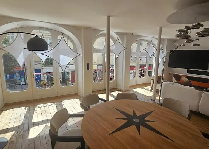 Lumineux & Moderne Au Coeur Du Centre *