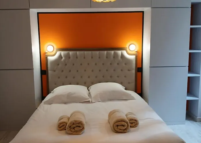 Lumineux & Moderne Au Coeur Du Centre アパート ポアティエ